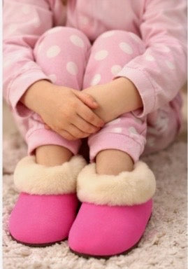 Alpaca Fur Baby and Kids Booties Slippers in Fuchsia Blossom